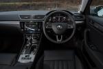 Skoda Superb iV Combi 2019 года (UK)